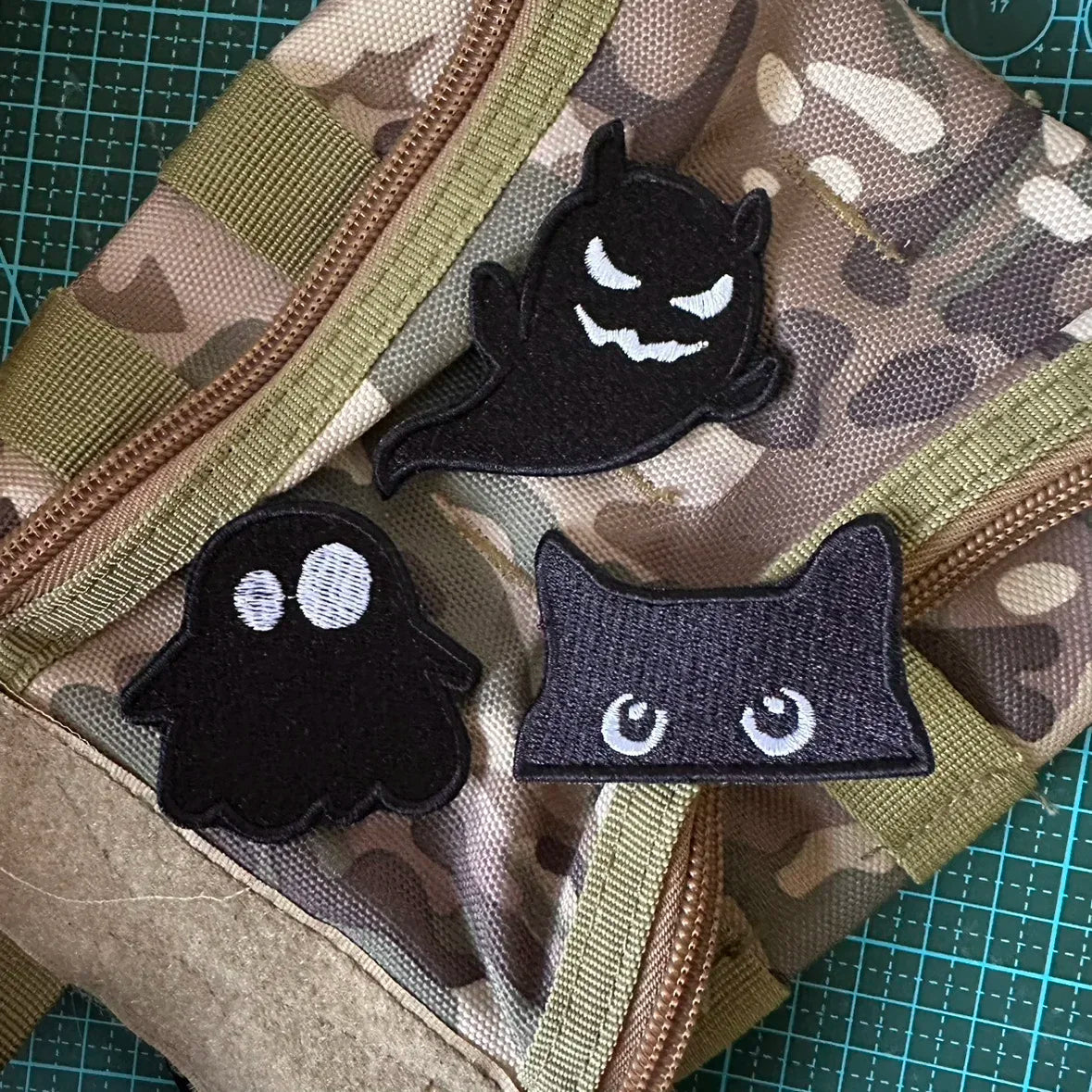 Cartoon Cat Embroidered Armband